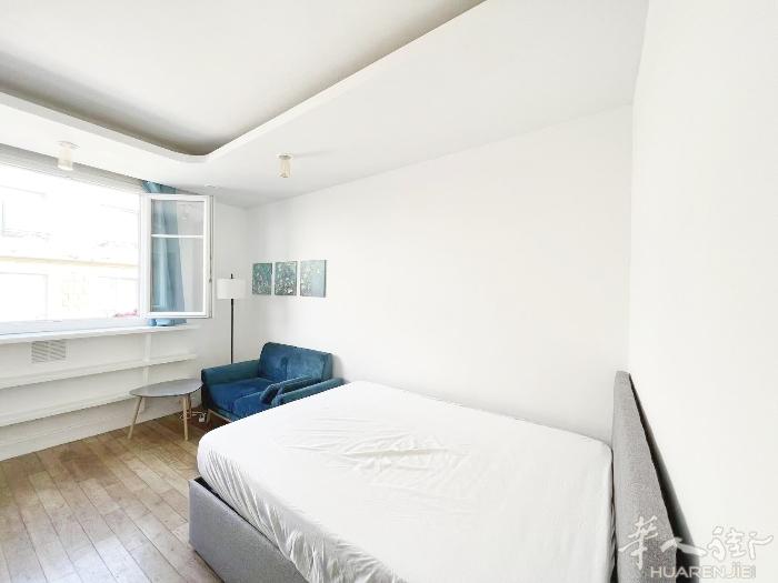 92 Montrouge 近4/13号地铁中央供暖 有电梯大studio 7月起
