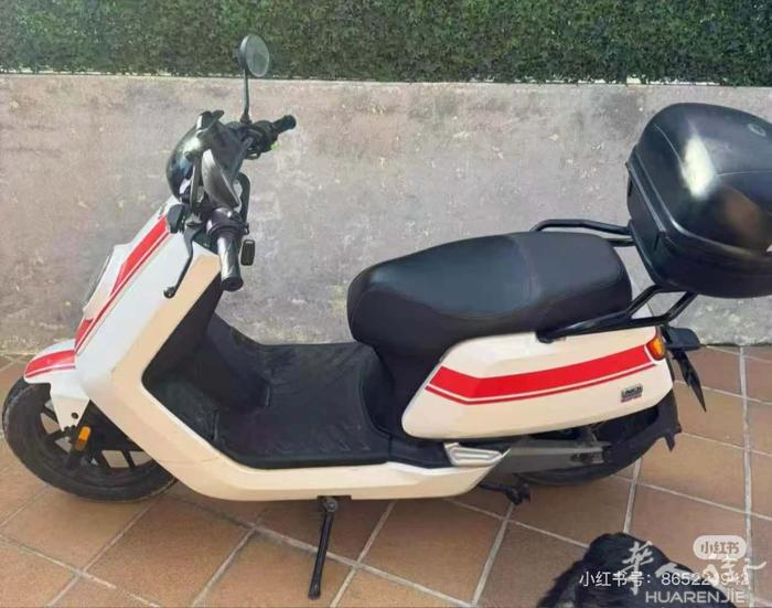 小牛电频125摩托车，可上高速， 有什么问题可打电话咨询 653236007