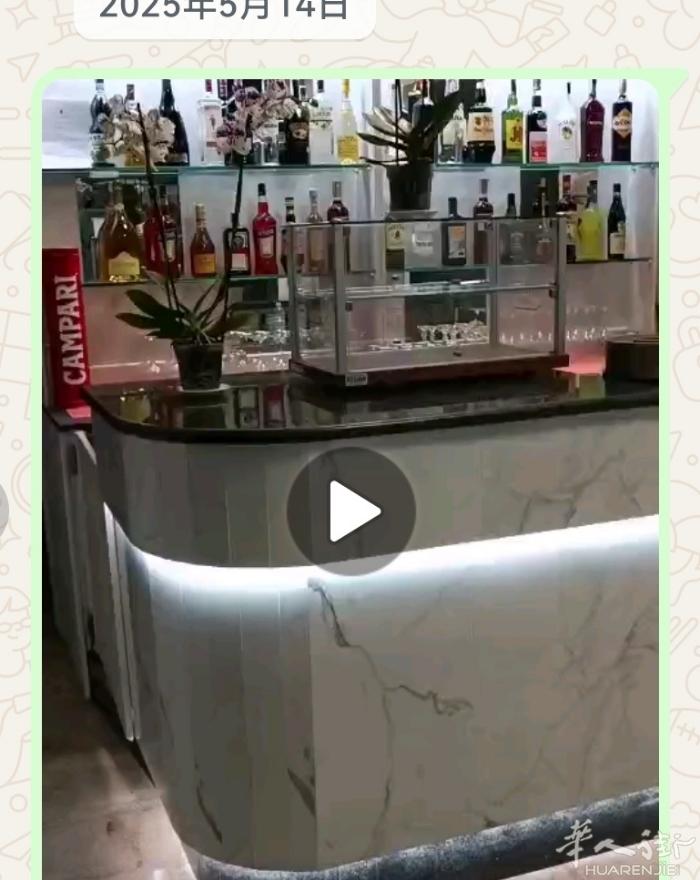 酒吧和小赌场转让，长期有效，有需要的朋友随时联系我！店铺位置好，在市中心，交通方