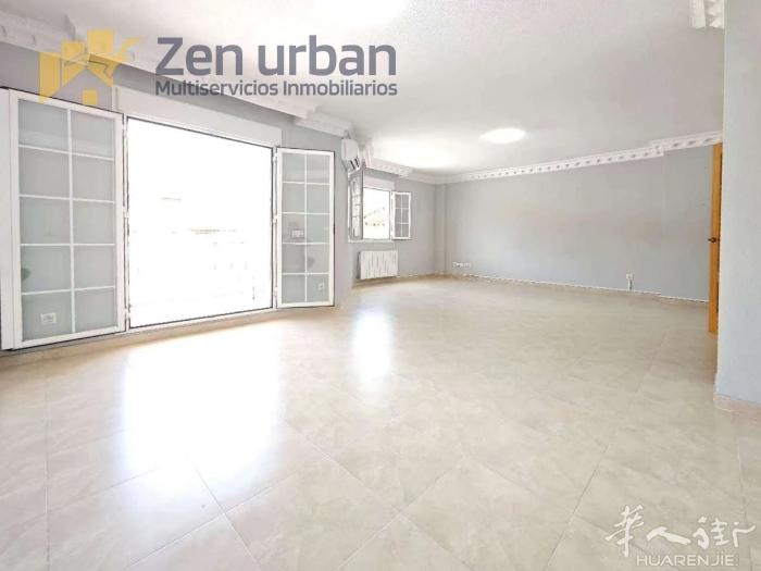 Torrejon de la calzada别墅出租！ 二层半339平建筑面积6