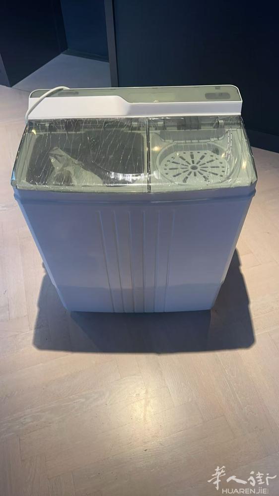 全新未使用洗衣机，50英镑自提，有需要的联系我