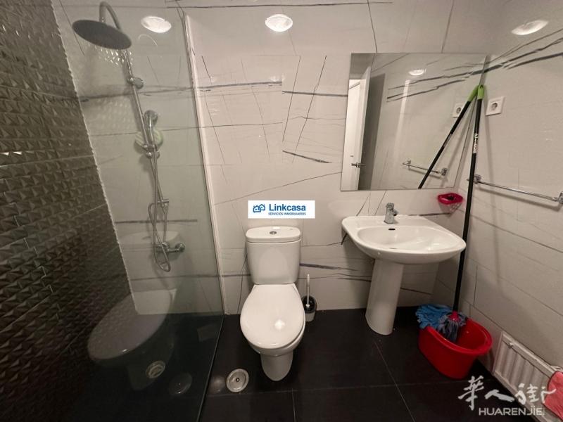 https://att.huarenjie.com/attachment/information/20250606/1749144199226524.jpg