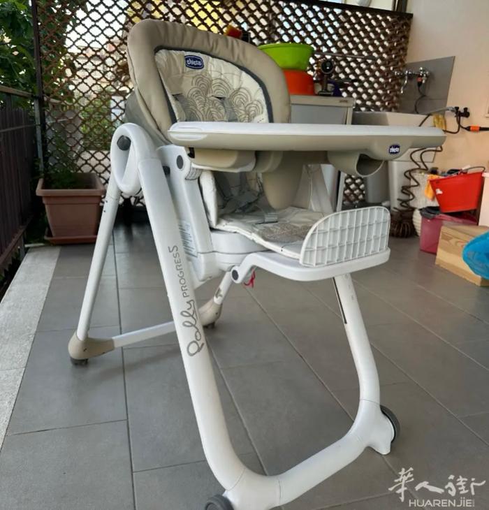 宝宝餐椅 可上下调节 chicco polly progress5
