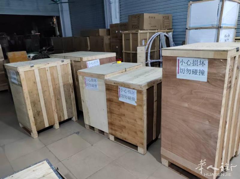 中国到欧洲物流专线，10年安全，稳定渠道，包清关包税，全程无忧