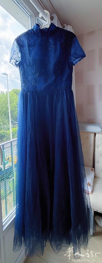 婚纱礼服低价出售，全新未穿 深蓝色礼服，可用作敬酒服、演出服， 后拉链设计，体重
