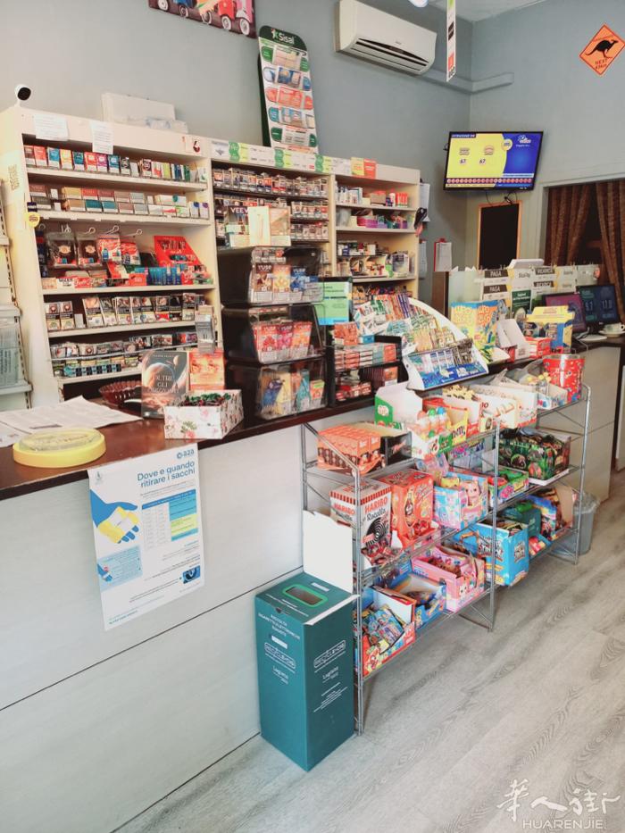 意大利人转让TABACCHI EDICOLA小店。刮刮乐、LOTTO SUPER