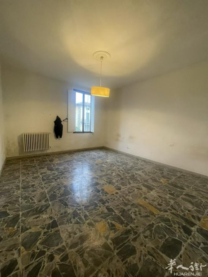 出租：sant angelo 落地房，靠近poggio a caiano三房一厅