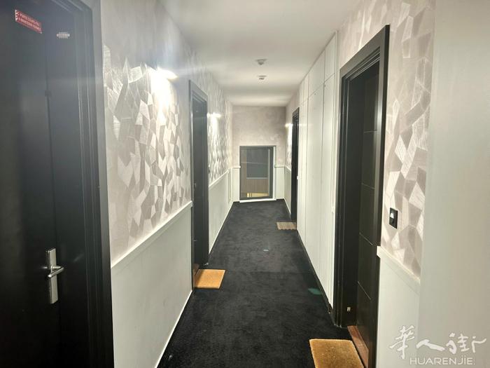 19区新房出售，带车位，一室一厅 45m2 一室一厅