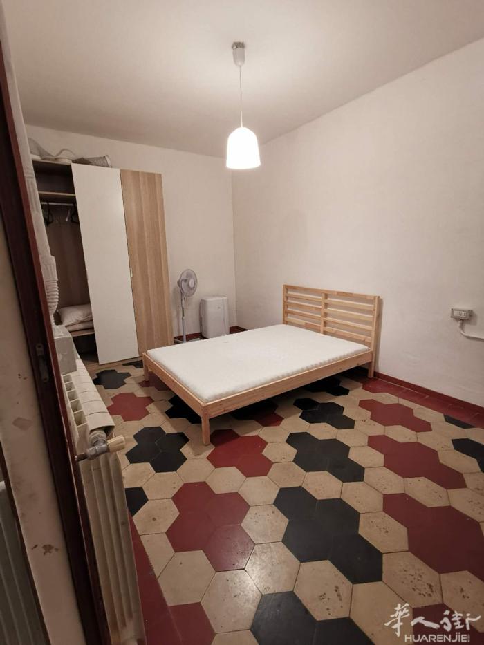 米兰loreto红/绿线地铁口房屋出租 ，地址 via Padova 30，位于