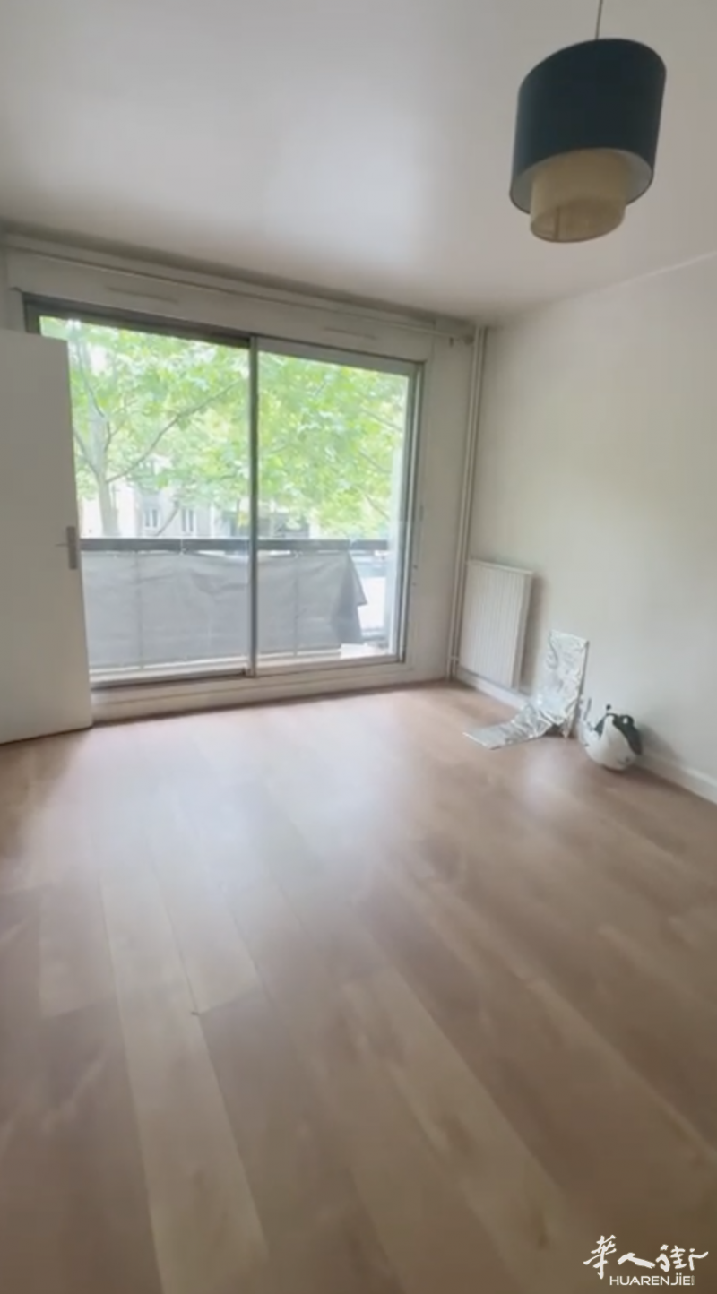 🏠【出售】92省 Boulogne优质Studio公寓｜带大阳台｜楼下地铁｜适合投资/自住