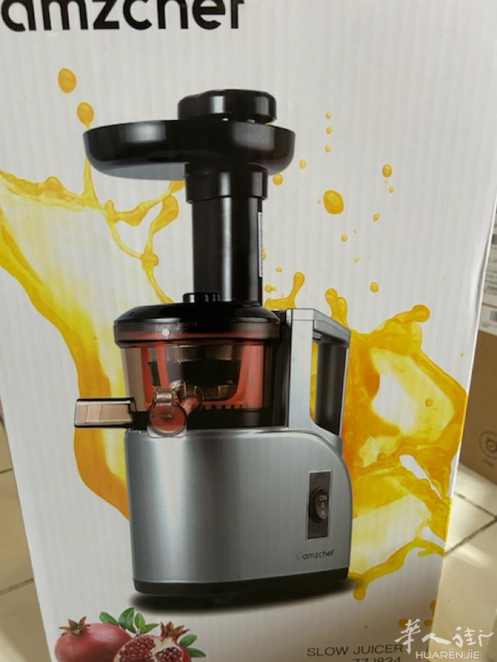 全新榨汁机 就是打开拍了一下照片 ， 有兴趣可以发信息或者餐馆休息时间打电话，谢