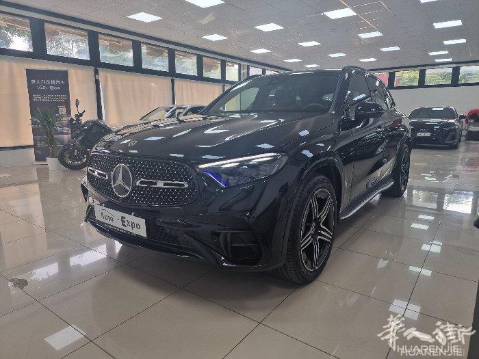 现车！已经到店！奔驰🚗GLC 200 AMG+Night 汽油 204 CV🔥.