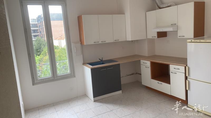 Alunay Sous Bois 车站旁一室一厅长短租带家具
