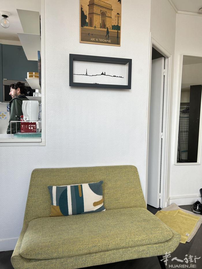 15区(ID：187013)  25平的 Studio  有家具