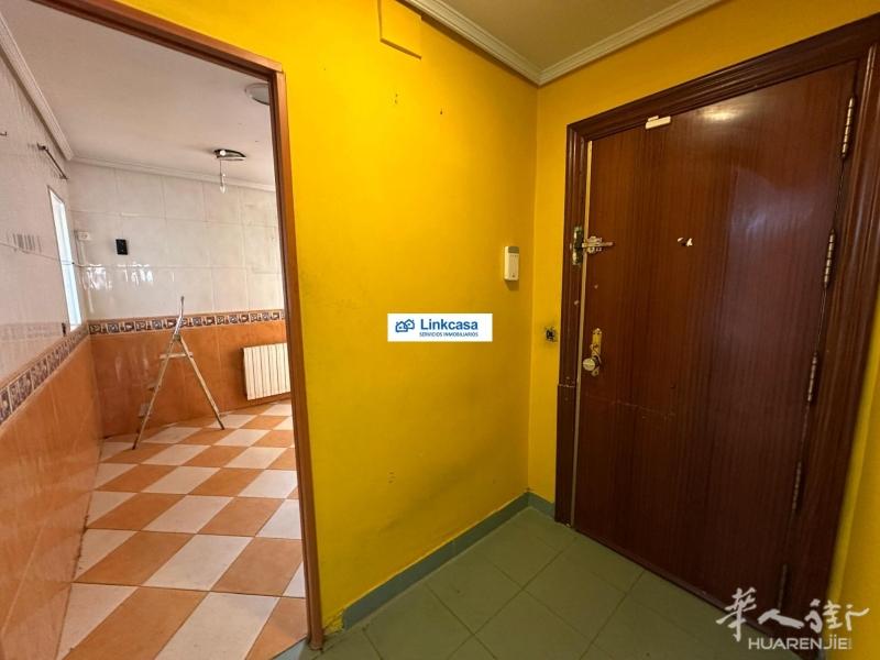 https://att.huarenjie.com/attachment/information/20250620/1750353166275098.jpg