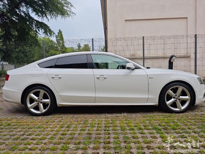 出售一辆 白色 A5 sportback 2，7 tdi 2011 euro5