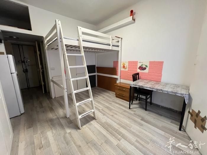 📢 米兰华人街租房｜整房出租 🏠 位置 ：via Messina （华人街正