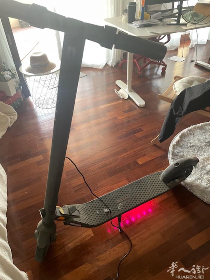 滑板车 状况一切好