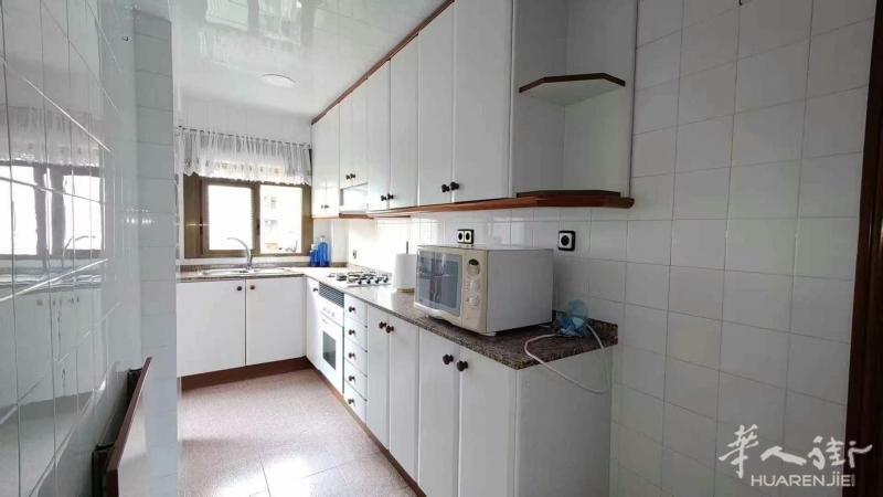 https://att.huarenjie.com/attachment/information/20250626/1750872179612606.jpg