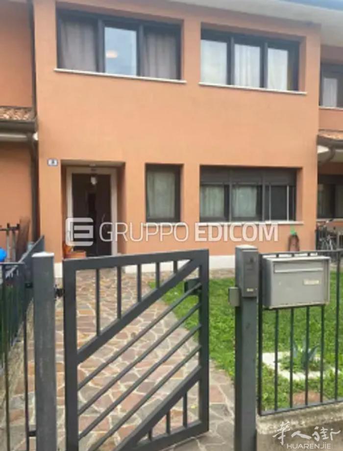 【拍卖房】Camponogara, Venezia 出售公寓 	•	3 室 1