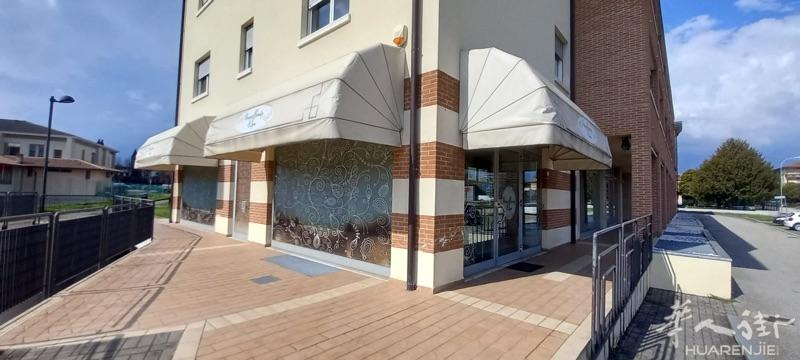 13年老外美甲老店转让 有客源 2万 可谈 祥情可电联咨询Marino 335 8066124
