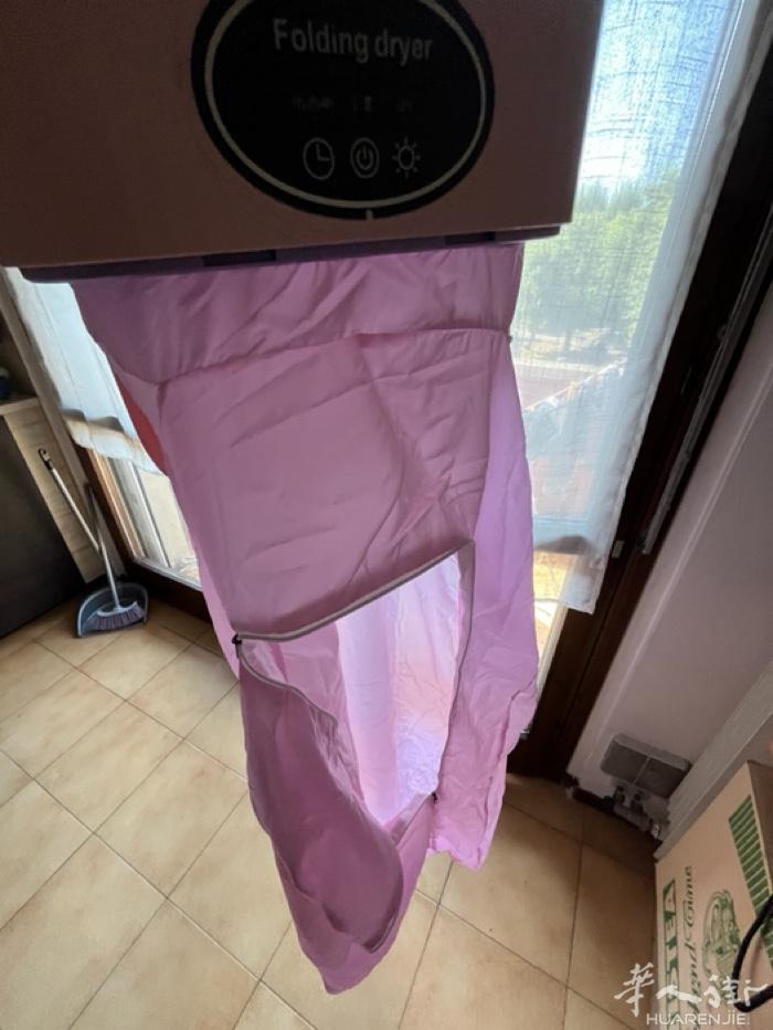 便携式烘干杀菌机！展开里面可以挂2，3件衣服烘干！实用不占用空间！几乎全新！