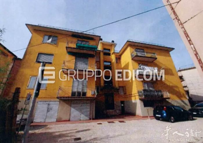 【拍卖房】Chirignano, Venezia 出售公寓 	•	2室1厅1卫