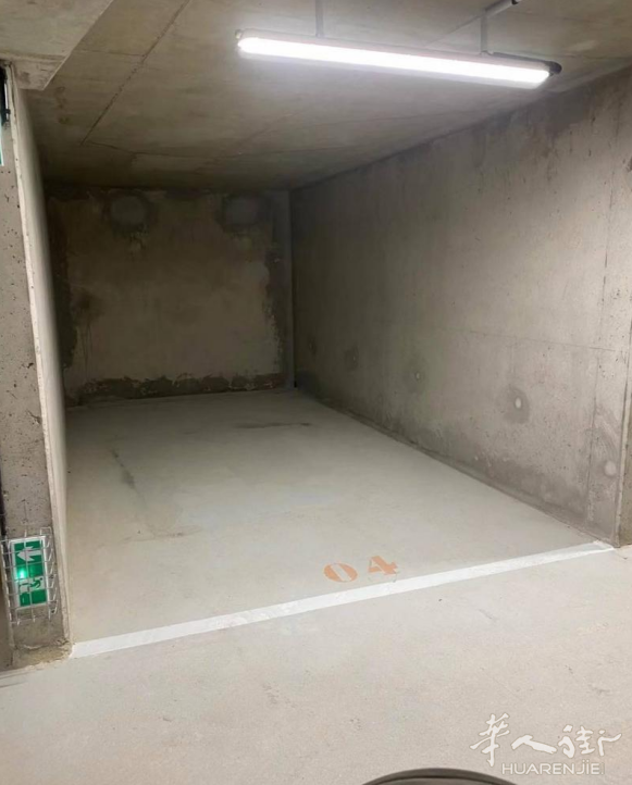 Louis AragonM7和T7走路2分钟 地下车库出售