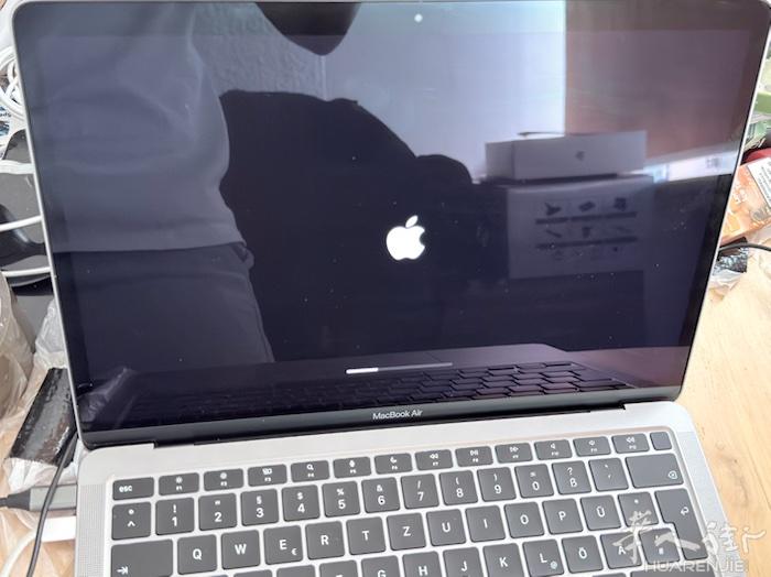 出macbook air m1芯片 8+256 准新机 买来一年吃灰性能完美