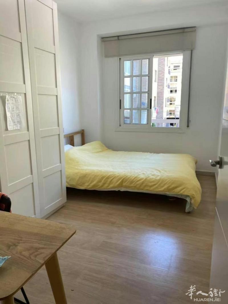 https://att.huarenjie.com/attachment/information/20250703/1751475340136713.jpg