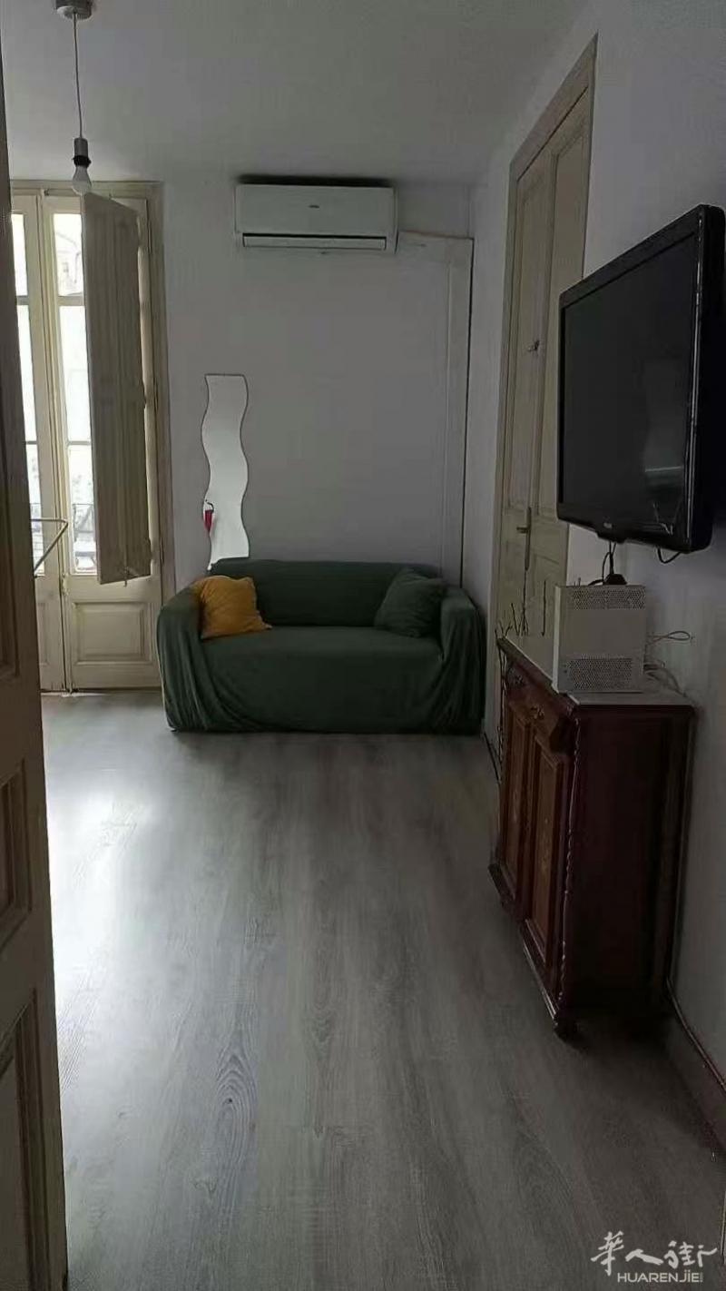 https://att.huarenjie.com/attachment/information/20250703/1751475852656169.jpg