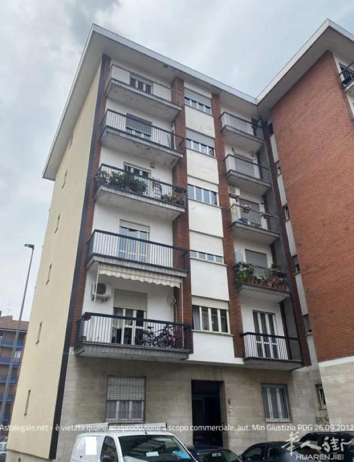 【拍卖房】Nichelino, Torino 出售公寓