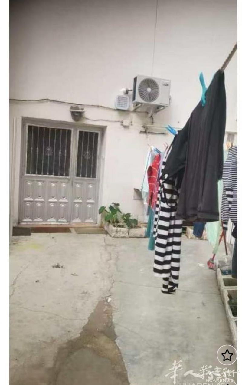 usera地铁边二套单身公寓房东直租淡季特低价包水