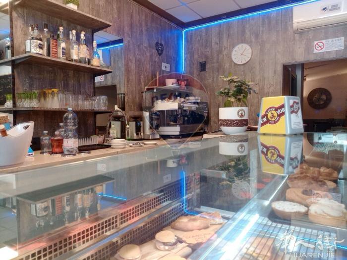 Bar nuovo da aprire vende per motivi di