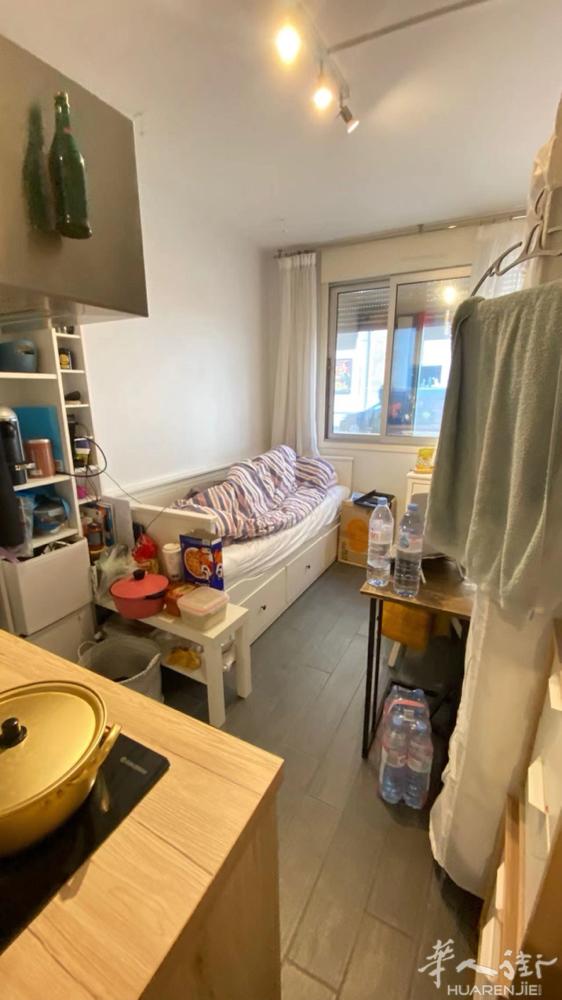 15区(ID：187049) 15平的 Studio  有家具