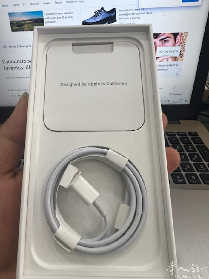 米兰华人街出二手苹果13 256gb 新电池100%