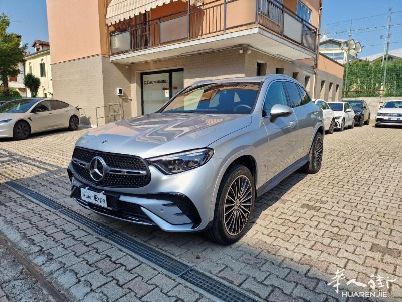 现车！奔驰🚗GLC 200 4M AMG 汽油 204 CV🔥..
