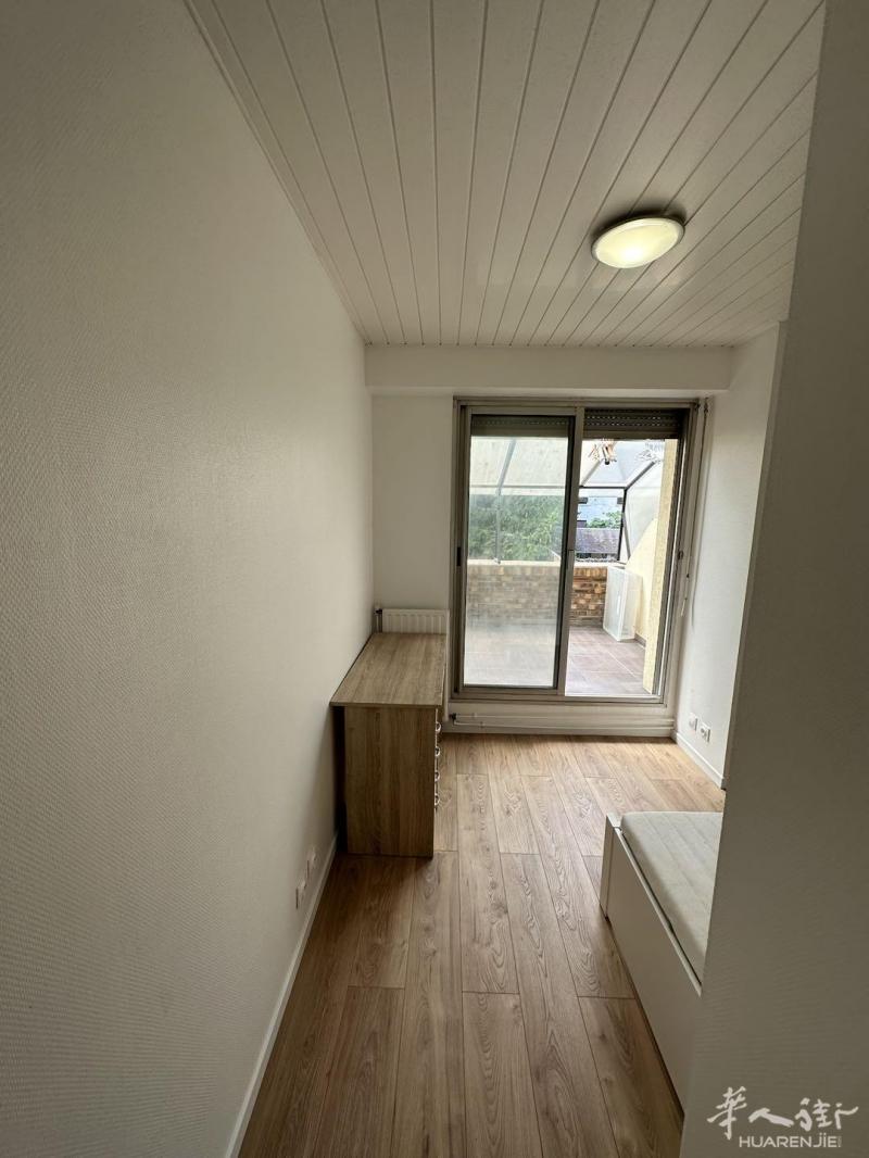 94省,Vitry-sur-Seine（94400） (ID：195455) 20平的 别墅  房间数1  卧室数1  有家具