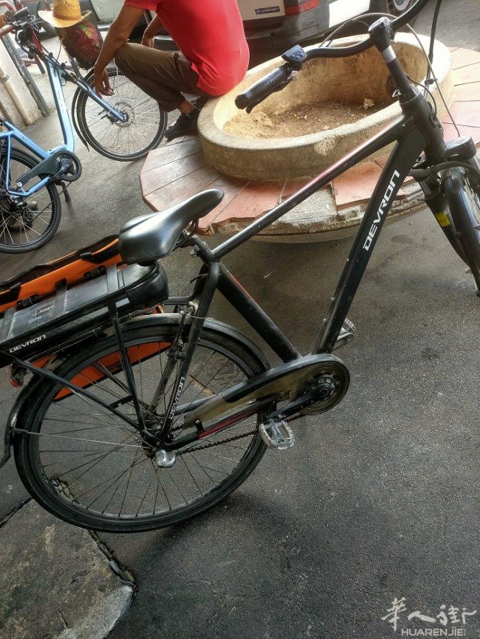 本人出售老外高质量助力电动车，车况良好160欧