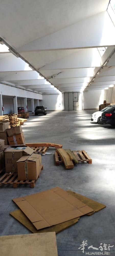 PT Agliana, Via fausto coppi, A11高速公路附近，