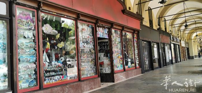 百货店转让，也可以改任何餐种