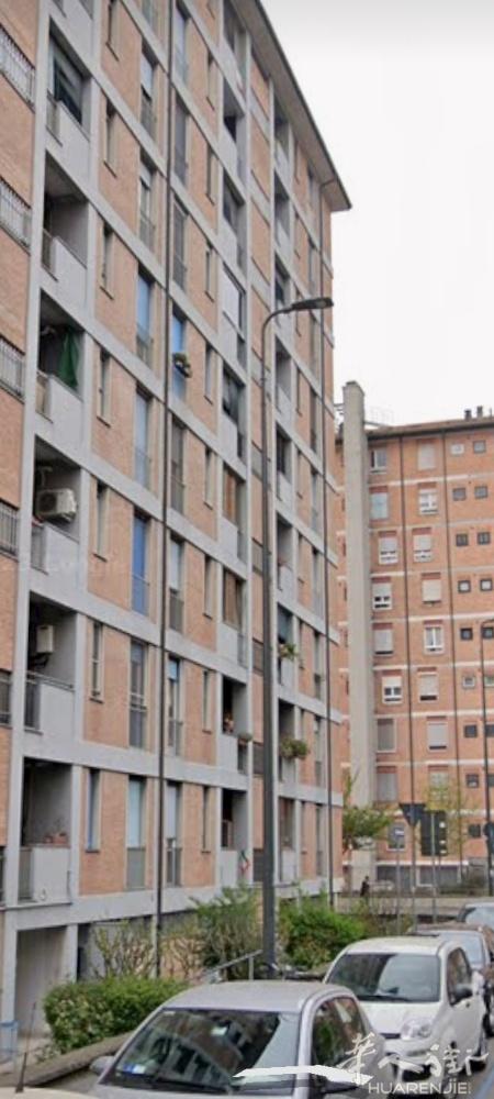 大房间分租红线地铁口 uruguay 走路 5 分钟
