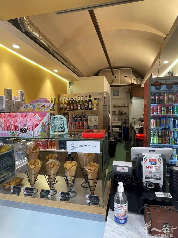 ⚠️🇮🇹Pisa CORSO ITALIA步行街店铺转让、人流量多，位置好