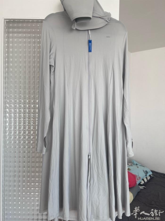 出 焦下防晒衣 全新 20欧