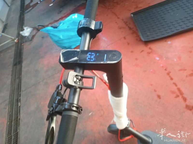 电动车，前后减震，带转向灯，碟刹，续航能力30公里