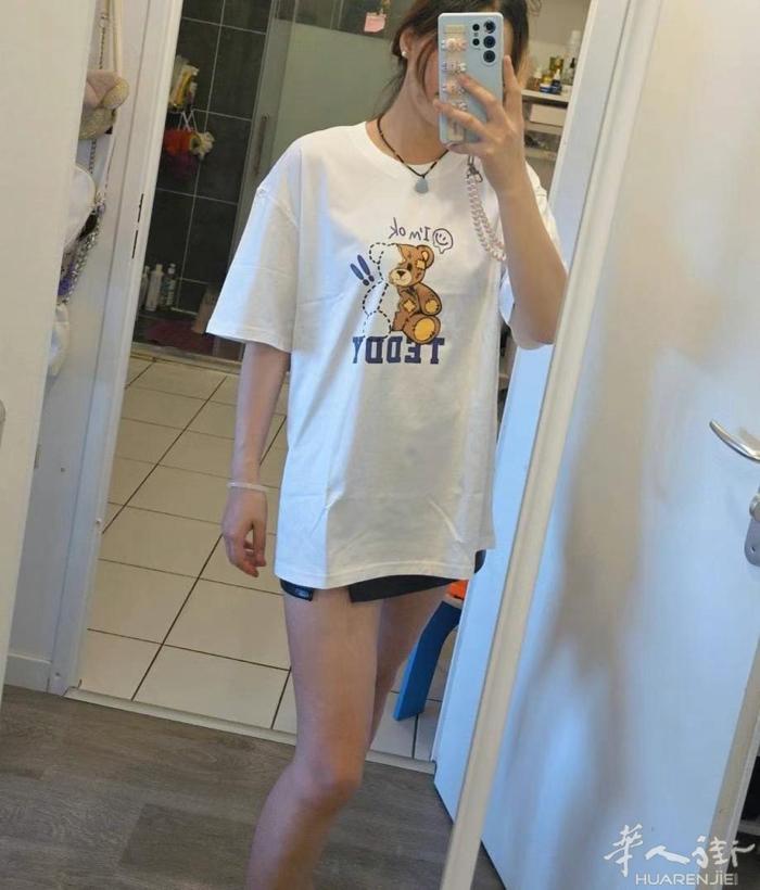 纯棉T恤  男女可穿   x和xL
