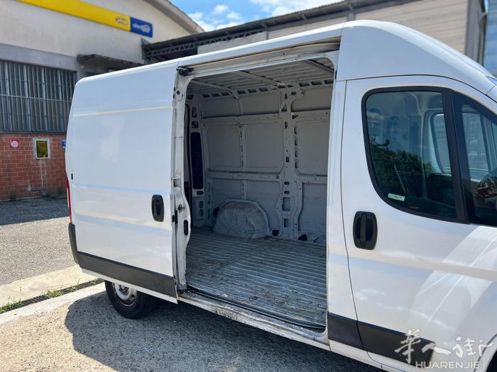 Fiat ducato  2.3 柴油 2018 年 250000公里 价格12