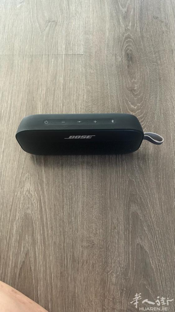 九成新Bose SoundLink Flex 便携式扬声器，便携还有