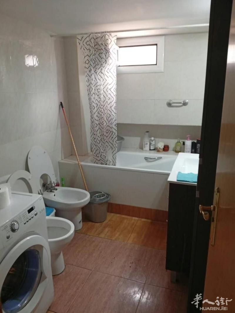 https://att.huarenjie.com/attachment/information/20250716/1752679106851866.jpg