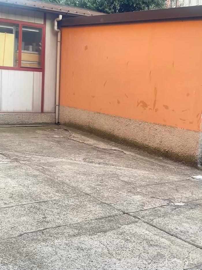 米兰车位找得头大？来这儿就对啦！ ✅ 小区内正规停车位，安全感满满 ✅ 小车、大